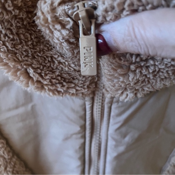 COPY - Victoria’s Secret Pink Oversized held zip mock neckline kangaroo pocket - Picture 5 of 5